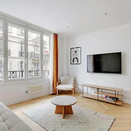 Pick A Flat'S Apartments In Saint Michel - Rue Du Sommerard-3